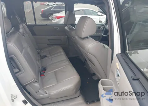 2011 Honda Pilot Touring from USA, damaged, VIN 5FNYF4H98BB003373